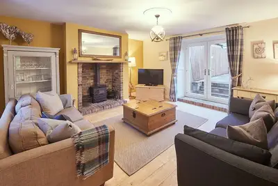 Image de Church Cottage - Beadnell - sleeps 6 guests in 3 bedrooms