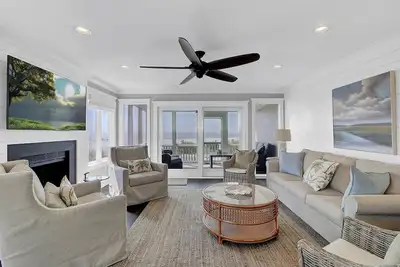 Image de “Ocean 180”|1 Beach Club Villa | New Listing|Best Oceanfront Views in Wild Dunes | Fully Renovate. . .
