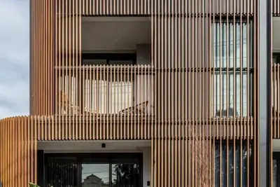 Image de The Bridge Epitomising Modern Luxury by the Bay