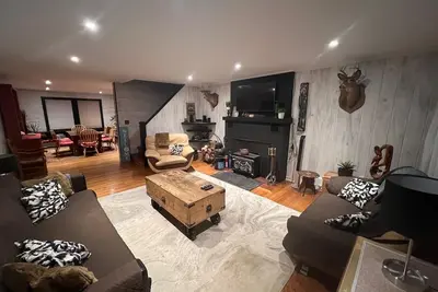 Image de Beautiful & Clean 2 bedroom house;Across the st from Hunter Mt! Walking distance!
