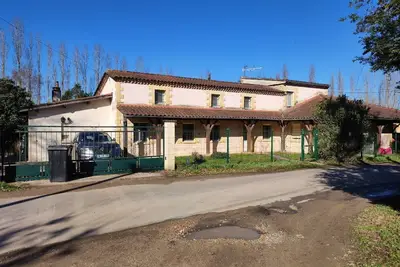 Image de maison de campagne au calme