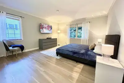 Image de Beautiful & clean 3bed/2bath home in quiet Stamford downtown neighborhood