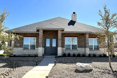 Image de Raider Red Casa - Family-friendly neighborhood with an entertainers backyard!