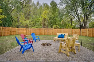 Image de Cozy Hart Getaway w\/ Fire Pit < 1 Mi to Lake!