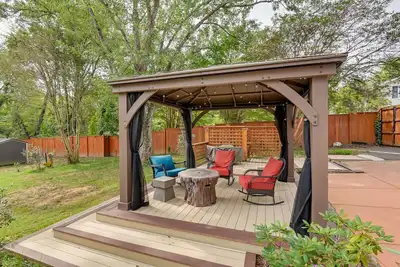 Image de Old Hickory Hideout: Charming Apt w\/ Deck!
