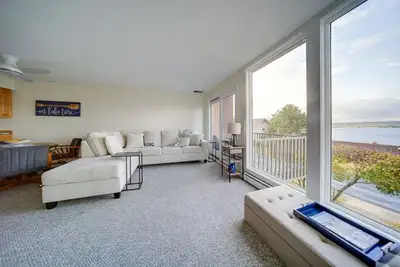 Image de Lakeside Retreat in Dewittville w/ Pool Access!