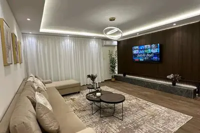 Image de Historic Charm: 1-Bedroom Apartment with Stylish Salon in Hassan, Rabat