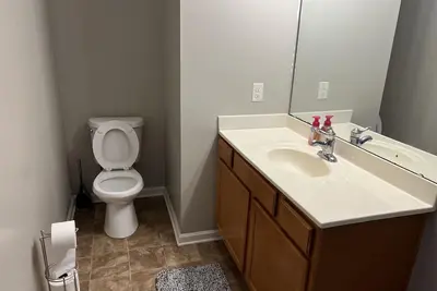 Image de 30 Day Minimum Stay - 2 Bedroom 2 Bathroom Condo