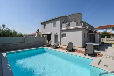 Image de Superbe maison de 4 chambres à Vodnjan