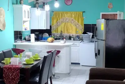 Image de Entertainment Beaches easy access to everything Montego have to offer great