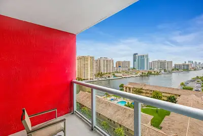 Image de Beachwalk Studio with Amazing view.