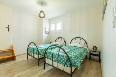 Image de Maison \" La bulle\" Vichy 4pers tout confort