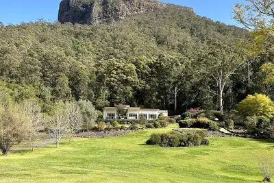Image de Private acreage luxury in the mountains with crystal clear creek