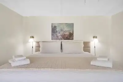 Image de Quaint & Quiet w/ King Bed