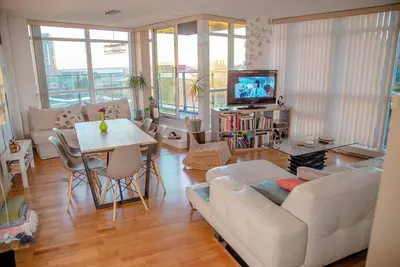 Image de Spacious 1-bedroom condo in adorable Toronto with Ac and gym access