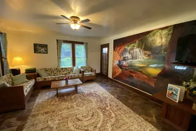 Image de Tnt Suite, Downtown Retreat