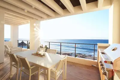 Image de 2bd Oceanfront Penthouse