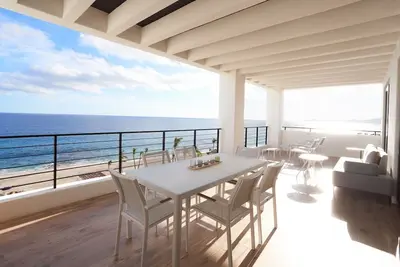 Image de Oceanfront 3bd Penthouse with breathtaking views