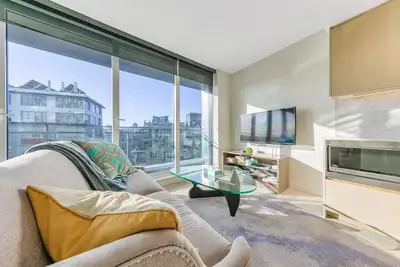 Image de D55 - One bedroom apartment at Avenue One!