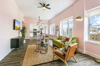 Image de Exquisite 4 Bedroom Luxury Space Just Steps from the French Quarter