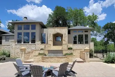 Image de River front villa w\/ pool, Bbq, hiking, fireplace