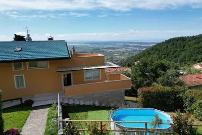 Image de Villa Ă Corsanico-bargecchia avec 5 chambres Ă coucher, 10 couchages