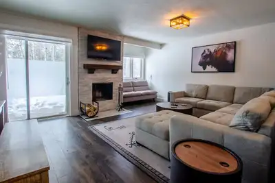 Image de 1-Bedroom Aspens Condo with Fireplace