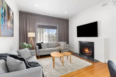 Image de Central Character Mount Gambier Home
