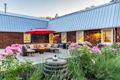 Image de Cozy Lux Barnhouse in Paso Robles