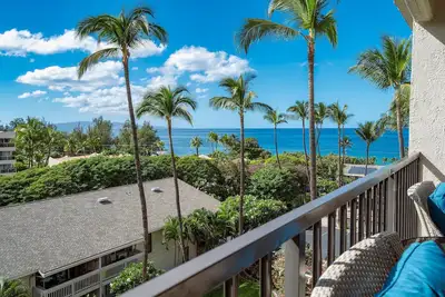 Image de Budget Friendly - Kihei Akahi C-608, Ocean Views, Short Walk to Kamaole Beach Ii