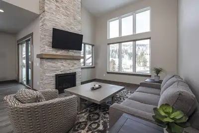 Image de 99 Travertine Trail - New Build