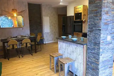 Image de Cheval Blanc A - Appartement spacieux, entièrement rénové avec goût