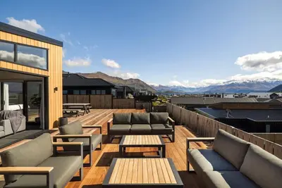 Image de Views from the Heights