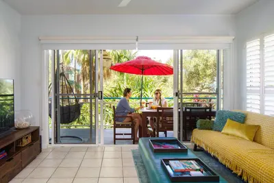 Image de Sunny Seaside Retreat in Coolum Beach
