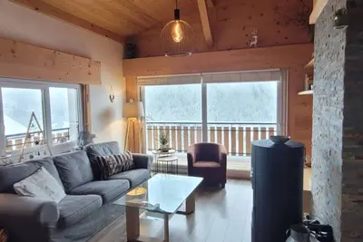 Image de Appartement Châtel - 3 Pièces, 6 Pers, Balcon, Proche Centre et Remontées, Cuisine Équipée