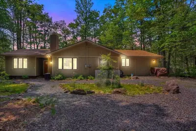 Image de Pocono Pines Sweet Retreat | Smart Tv | Office