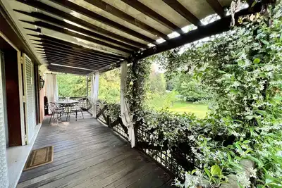Image de Terrace Apartment w/firepit inside 4 acre park with Pool, 5m from Treviso