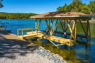 Image de Lakeside and Lovin' It!
