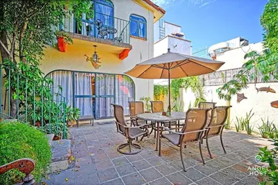 Image de Ideal for Groups stay, Beach and Malecón 1 Block