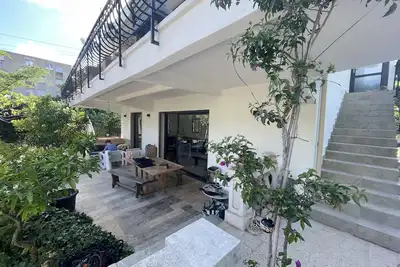 Rdj villa de charme, à proximité des plages. Idéal pour des vacances en famille.