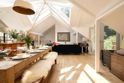 Image de Marina Cottage - a house that sleeps 8 guests in 4 bedrooms