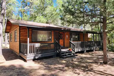 Sycamore Cabin at Lazy Oaks Resort