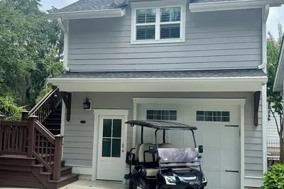 Image de Charming carriage house in the heart of Old Town Bluffton!