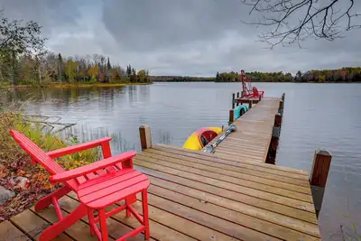 Image de Lakefront Presque Isle Cabin w/ Private Dock
