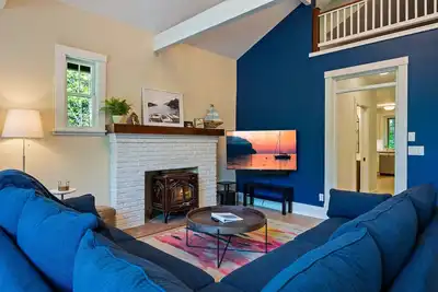 Image de Cozy Home for 4 w\/Large Yard | Walk to Bay Sunsets