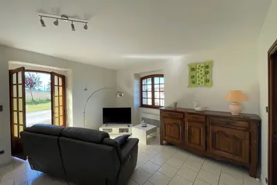 Image de Maison de campagne avec vue sur la chaîne des Pyrénées