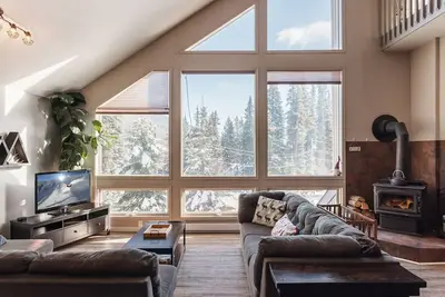 Image de Apex Mountain ~ Silver Moon Chalet