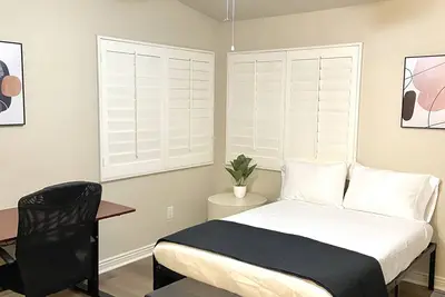 Image de Saddleback Sunrise Upstairs Condo -Pool, Spa, Gym, Pickle Ball 31 days