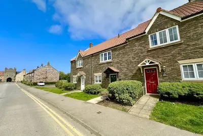 Image de Stunning Coastal Cottage - Sleeping 6 in 3 Bedrooms - Pool and Beach Access Included.