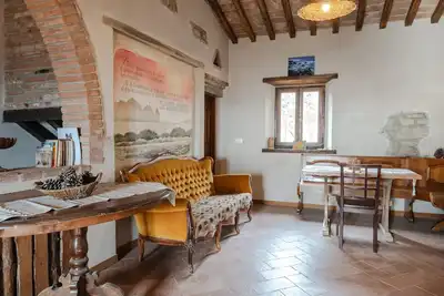 Image de Appartement 'Reggioli- Appartamento Falegname' avec vue montagne, jardin partagé et balcon